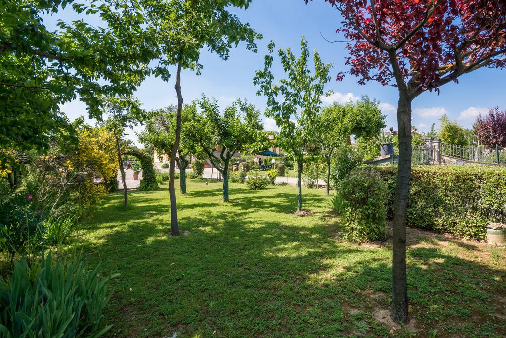 B&B Maesta' Di Cudino Arezzo Buitenkant foto